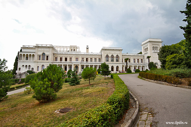 Ливадийский дворец в 1990