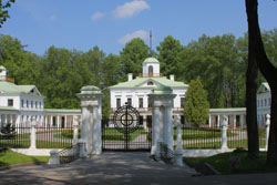 Усадьба Середниково