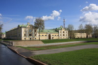Константиновский Дворец 