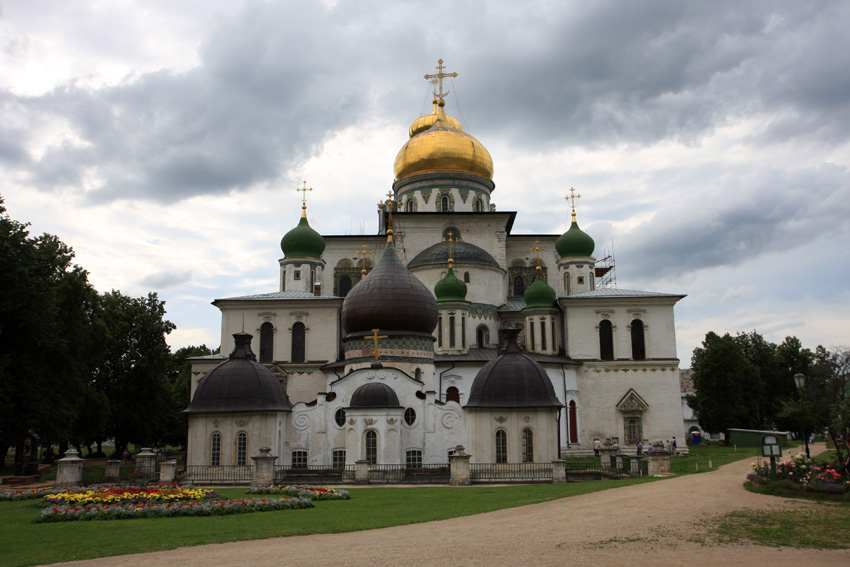 Воскресенский Ново-Иерусалимский Монастырь 