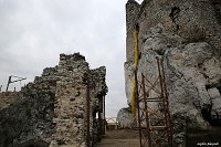 Замок Миров (Castle Mirov)