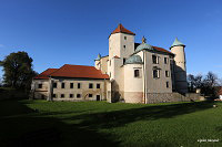 Замок Новы Виснич -  