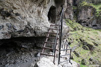 Ванис Квабеби (Ванские пещеры)