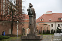 Вильнус (Vilnius) Памятник Адаму Мицкевичу