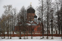 Свято-Введенский островной монастырь 