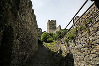 Руины замка Хинтерхаус - Хинтерхаус (Hinterhaus)