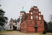 Замок Вилиград (Schloss Wiligrad)