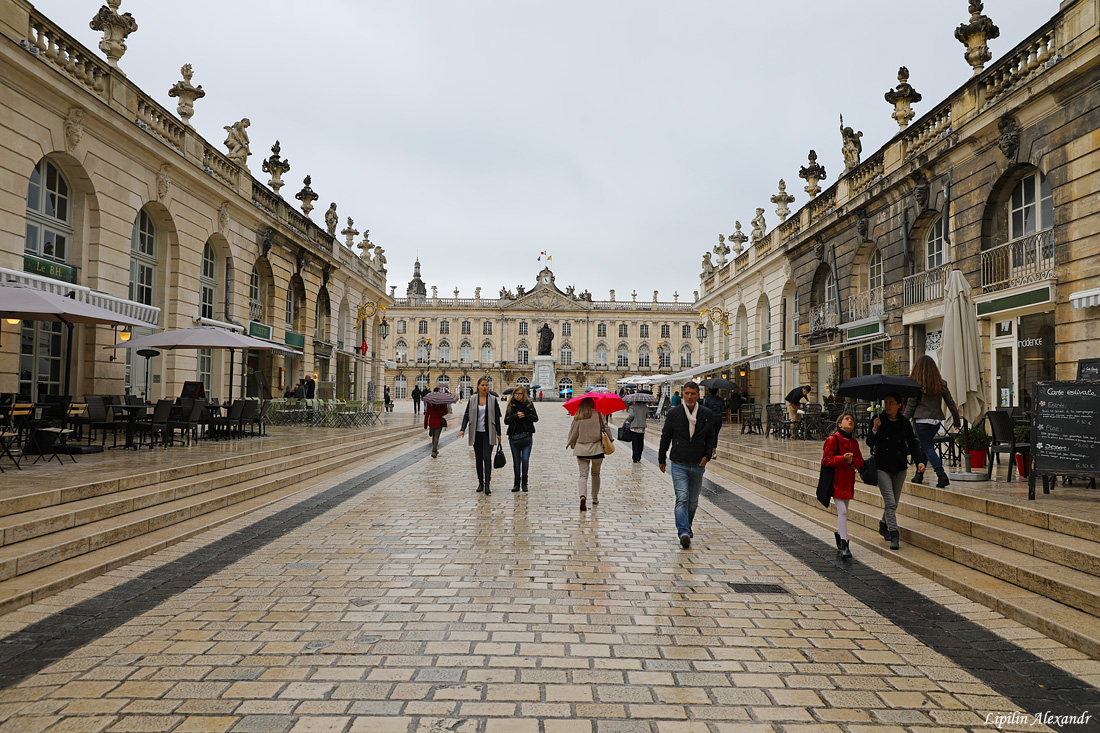 Нанси (Nancy)