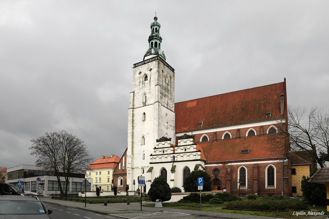 Олесницкий замок  - Олесница (Oleśnica) - Польша (Polska)