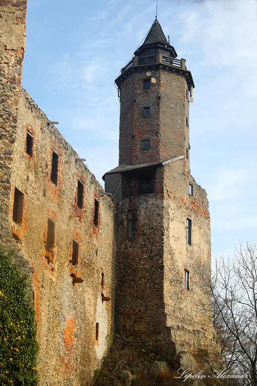 Замок Гродно - Загуже-Слёнске (Zagórze Śląskie)
