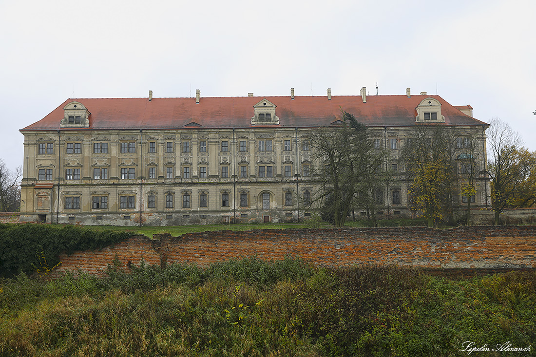 Замок Любенж Любёнж (Lubiaz) - Польша (Polska)