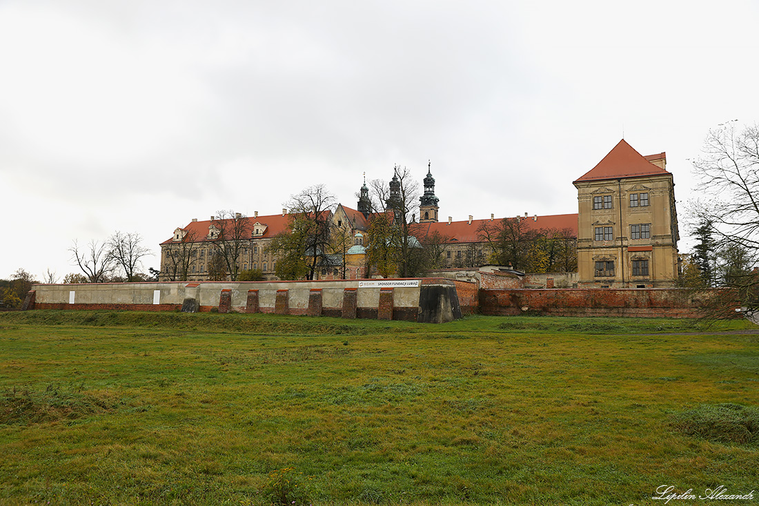 Замок Любенж Любёнж (Lubiaz) - Польша (Polska)