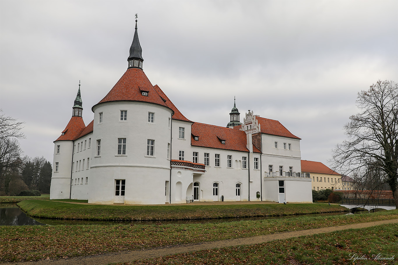 Замок Фюрстлих-Дрена - Фюрстлих Дрена (Fürstlich Drehna) - Германия (Deutschland)