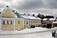 Мужской монастырь Успения Пресвятой Богородицы Калужская Свято-Тихонова Пустынь