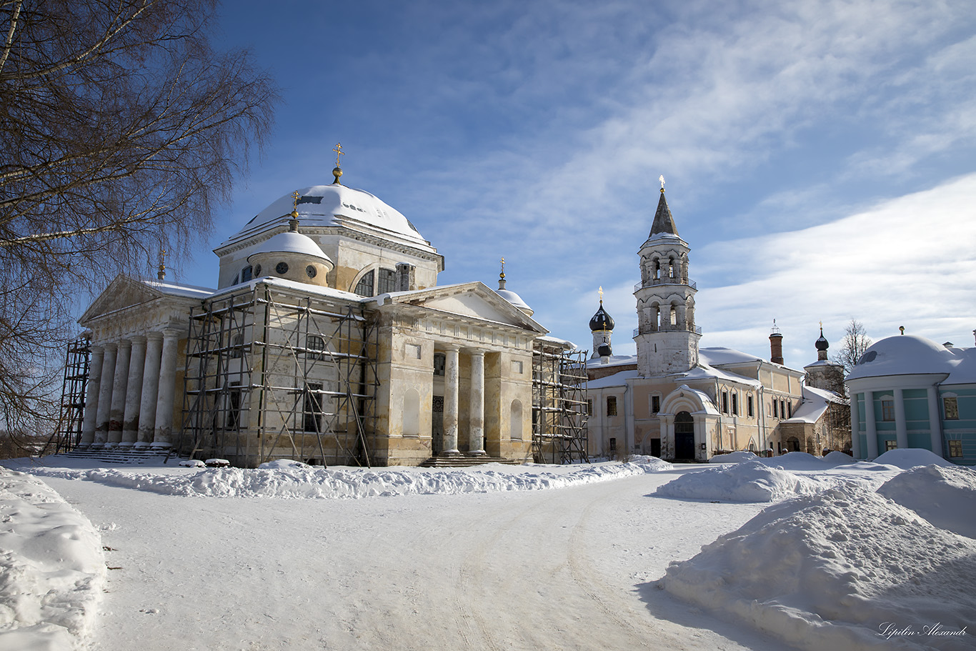 Новоторжский Борисоглебский монастырь