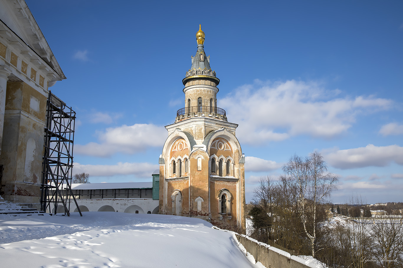 Новоторжский Борисоглебский монастырь