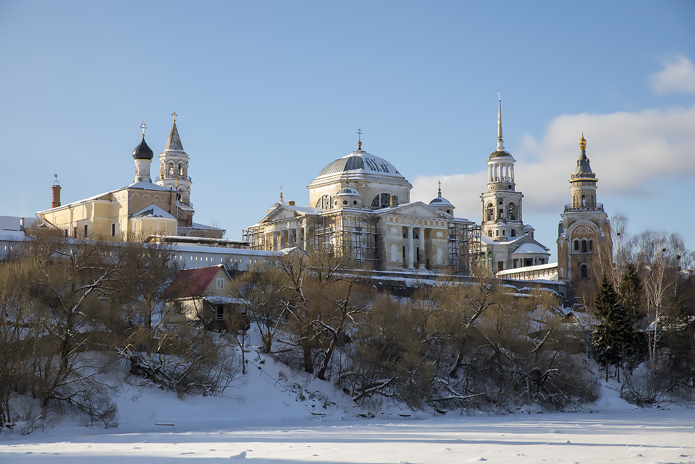 Новоторжский Борисоглебский монастырь