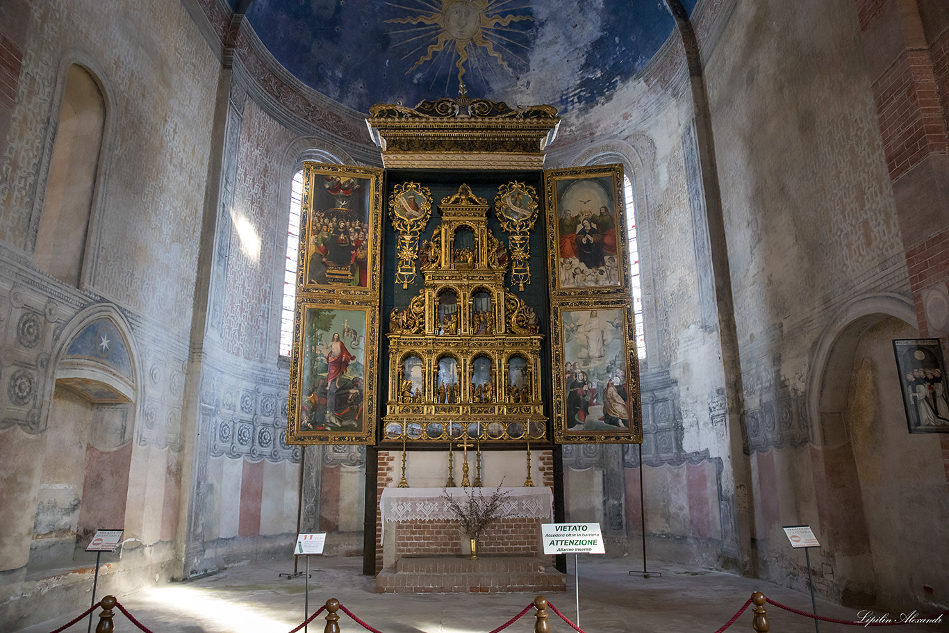 Монастырь Стаффорд -Abbazia di Santa Maria di Staffarda 