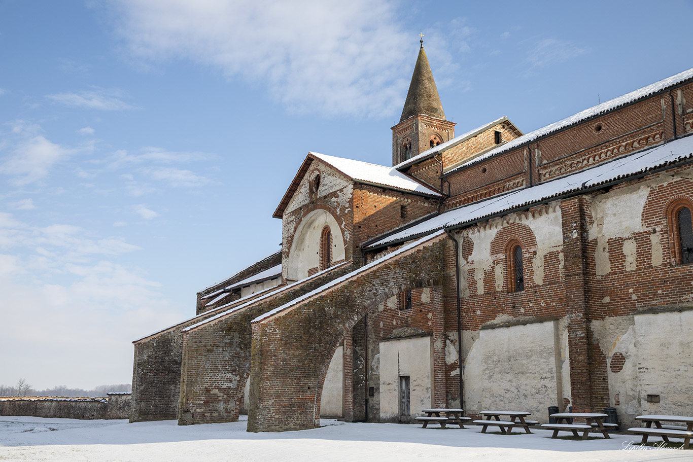 Монастырь Стаффорд -Abbazia di Santa Maria di Staffarda 