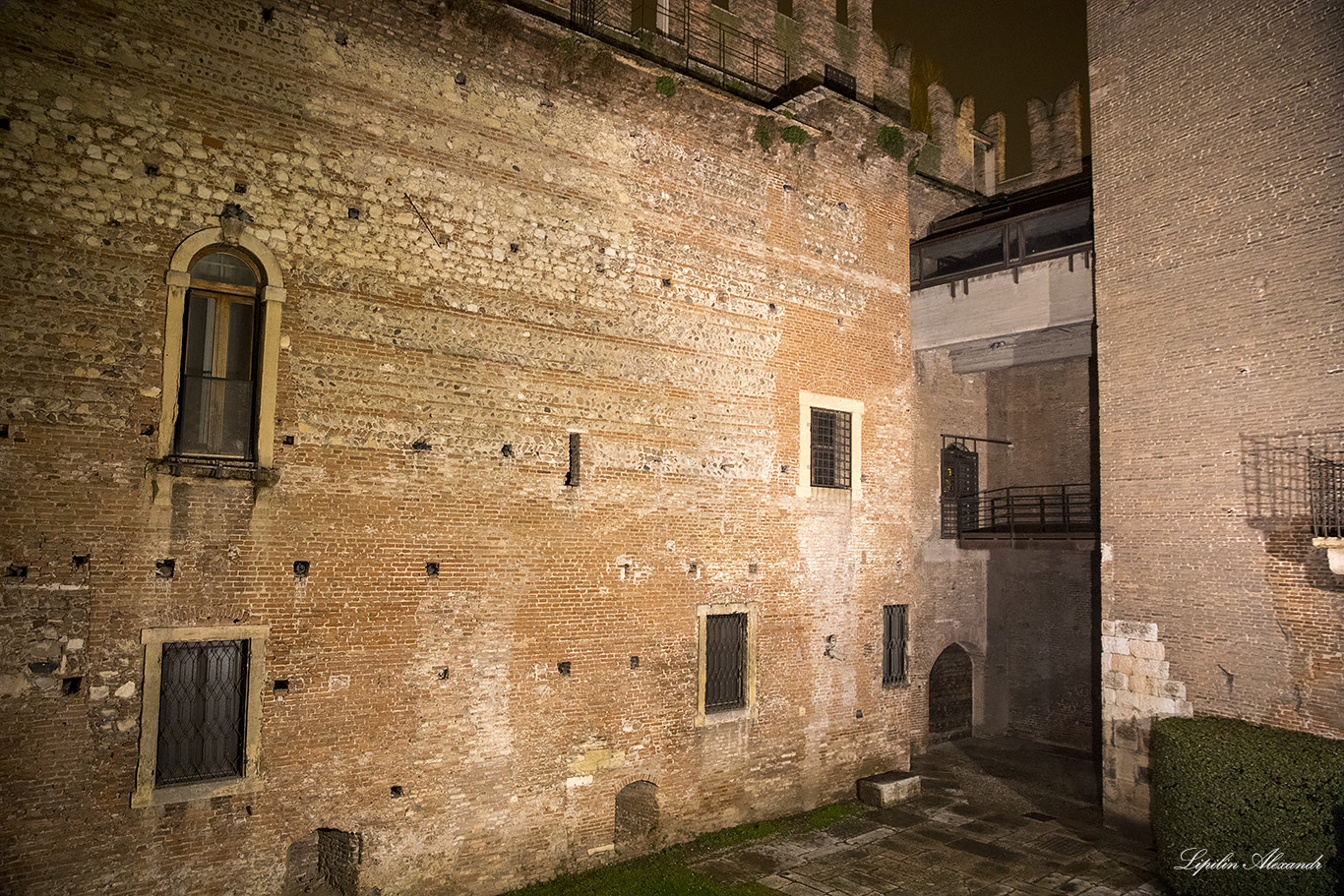Замок Кастельвеккьо Верона (Verona) - Италия (Italia)