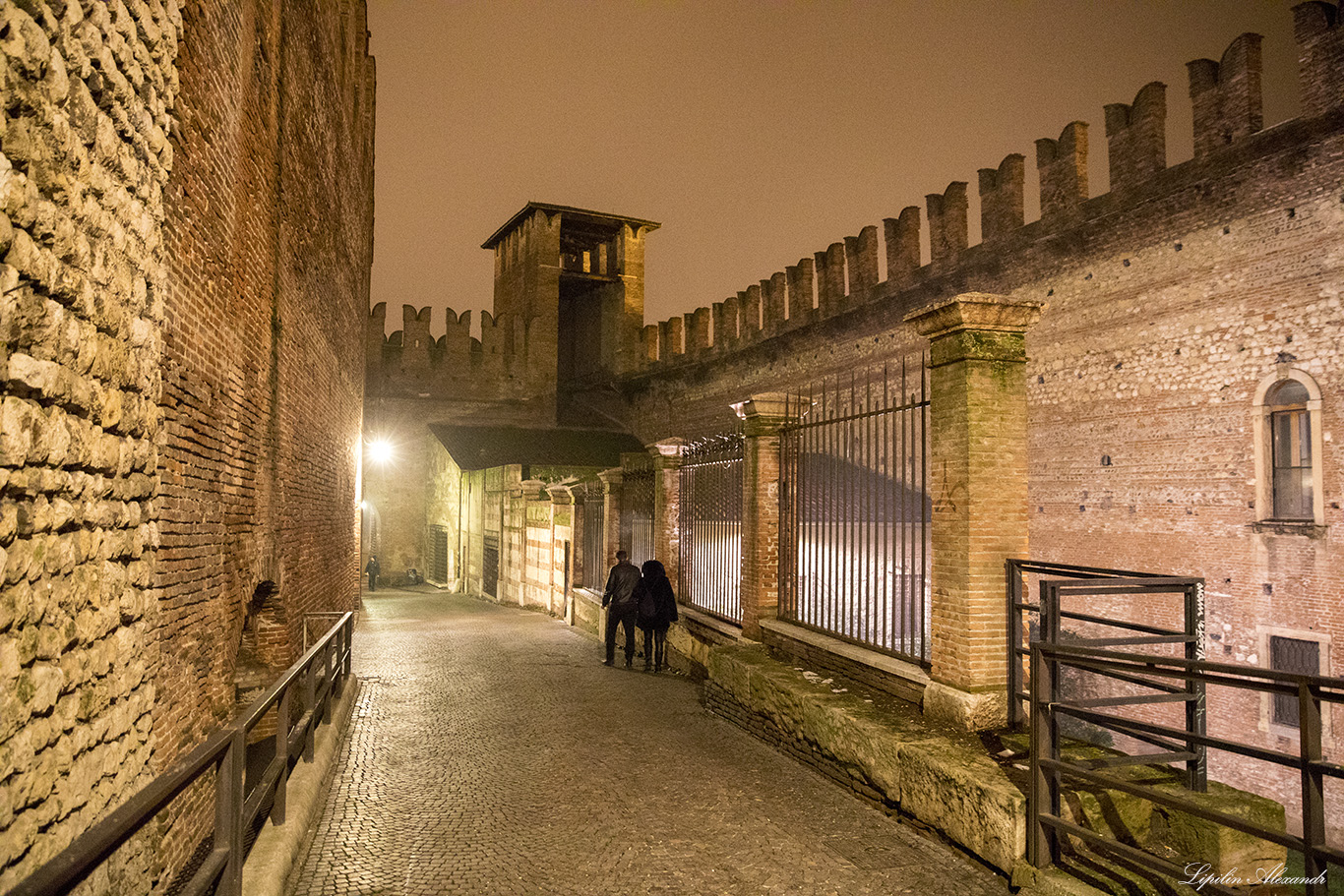 Замок Кастельвеккьо Верона (Verona) - Италия (Italia)