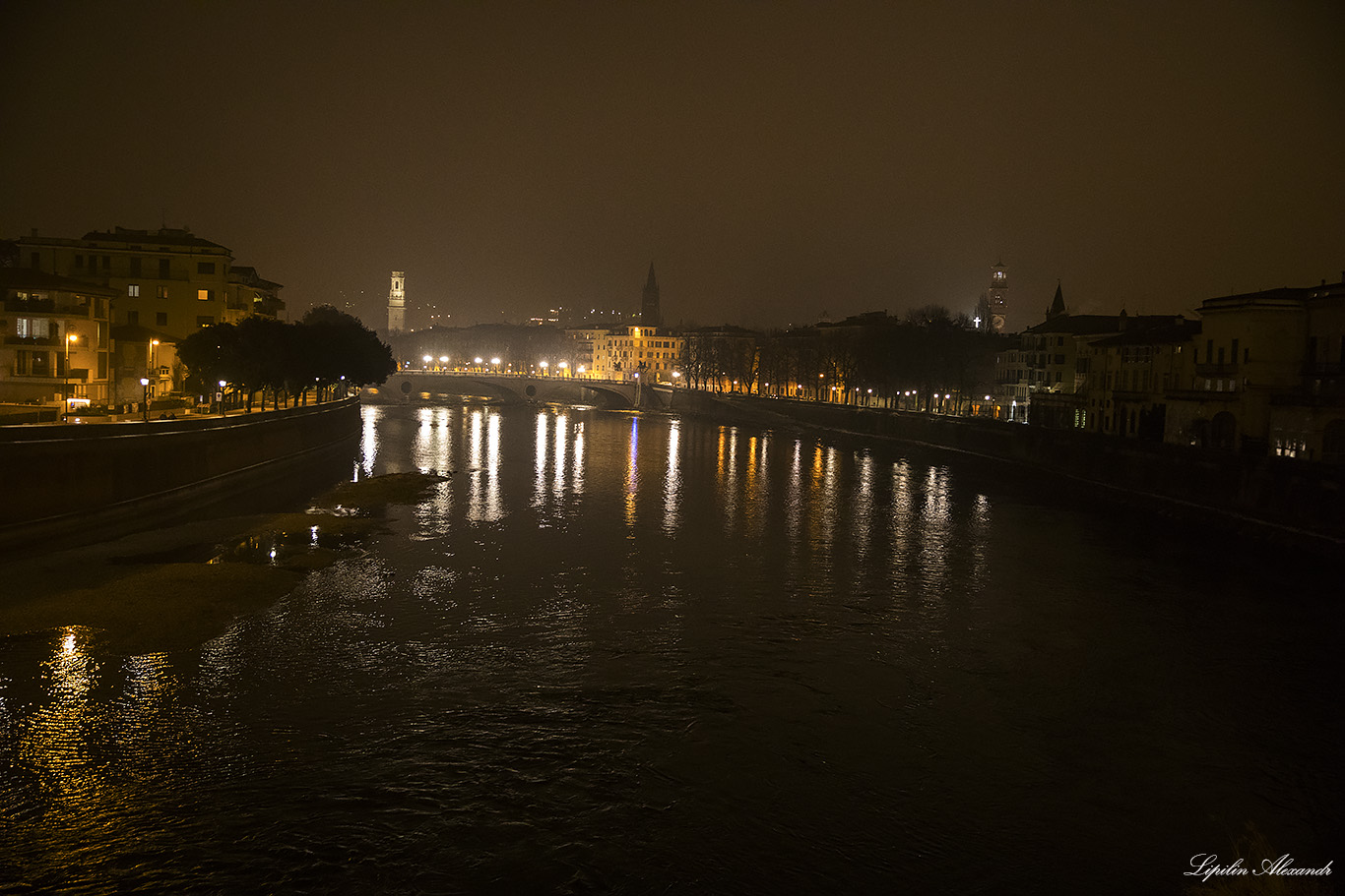 Замок Кастельвеккьо Верона (Verona) - Италия (Italia)