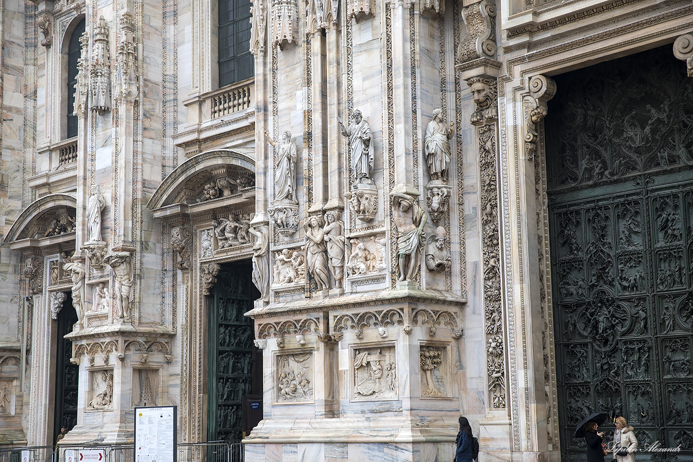 Кафедральный собор Девы Марии Нашенте Милан (Milano) - Италия (Italia)
