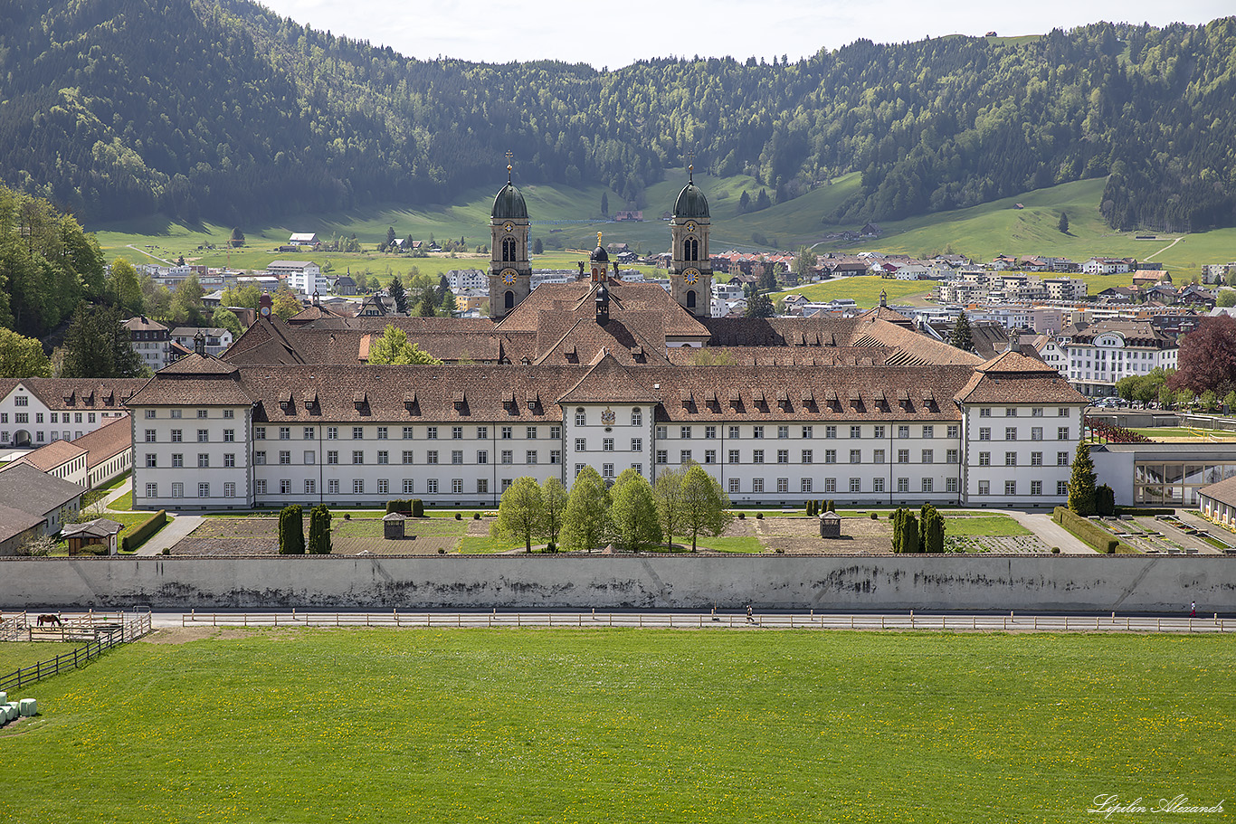 Айнзидельн (Einsiedeln) Территориальное аббатство Айнзидельна  (Kloster  Einsiedeln) 