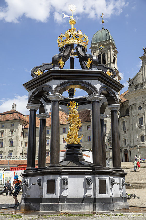 Айнзидельн (Einsiedeln) Территориальное аббатство Айнзидельна  (Kloster  Einsiedeln) 