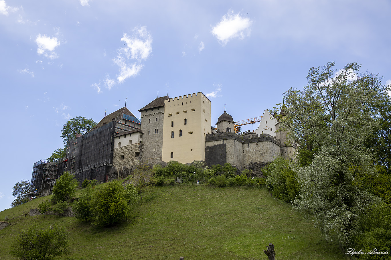 Замок Ленцбург Ленцбург (Lenzburg) - Швейцария (Switzerland)