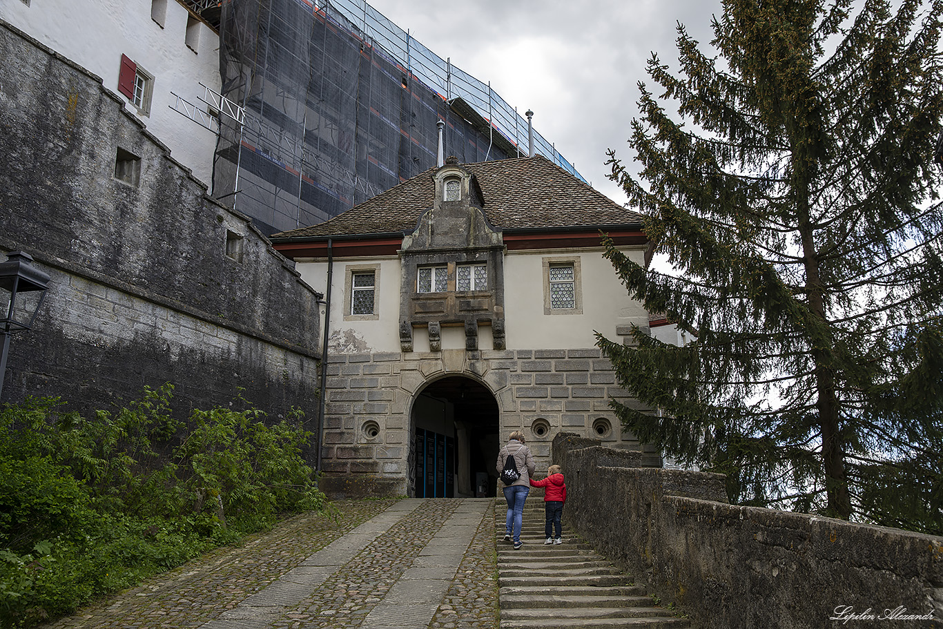 Замок Ленцбург Ленцбург (Lenzburg) - Швейцария (Switzerland)