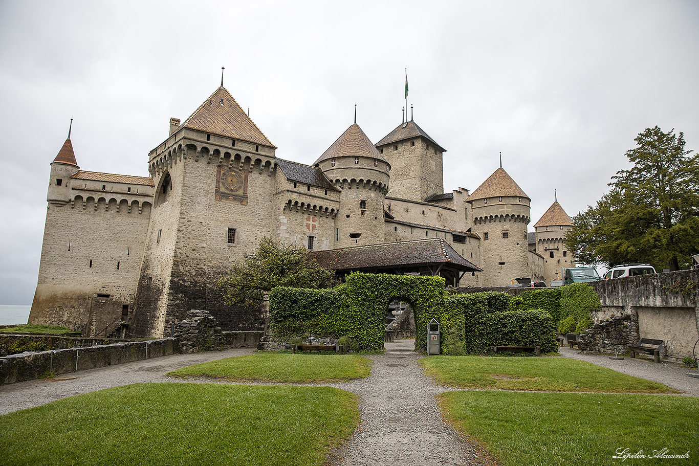 Шильонский замок (Chateau Chillon ) 