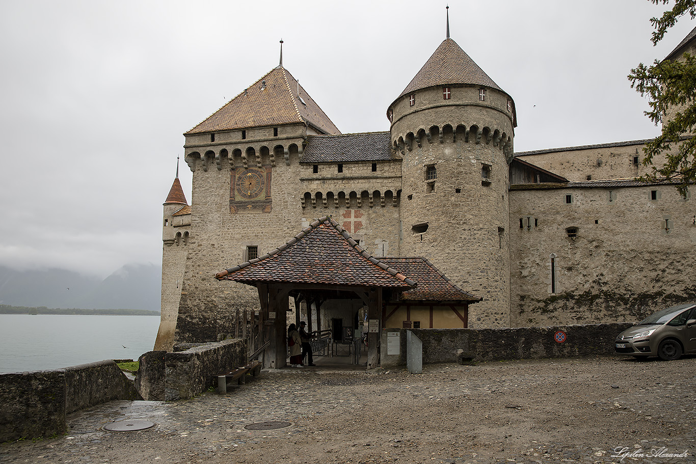 Шильонский замок (Chateau Chillon ) 