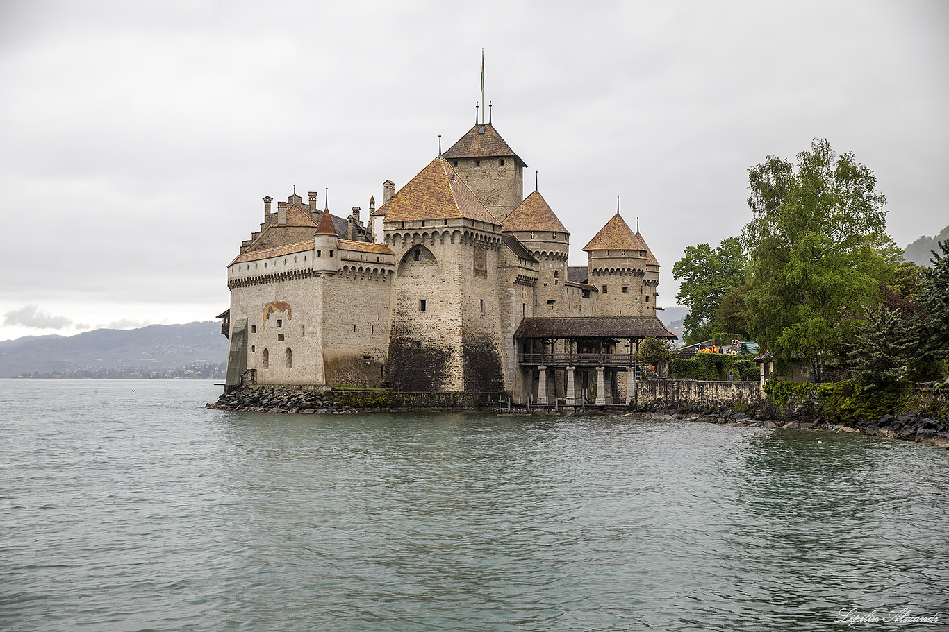 Шильонский замок (Chateau Chillon ) 