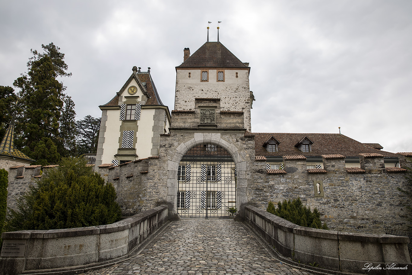 Замок Оберхофен (Schloss Oberhofen) 