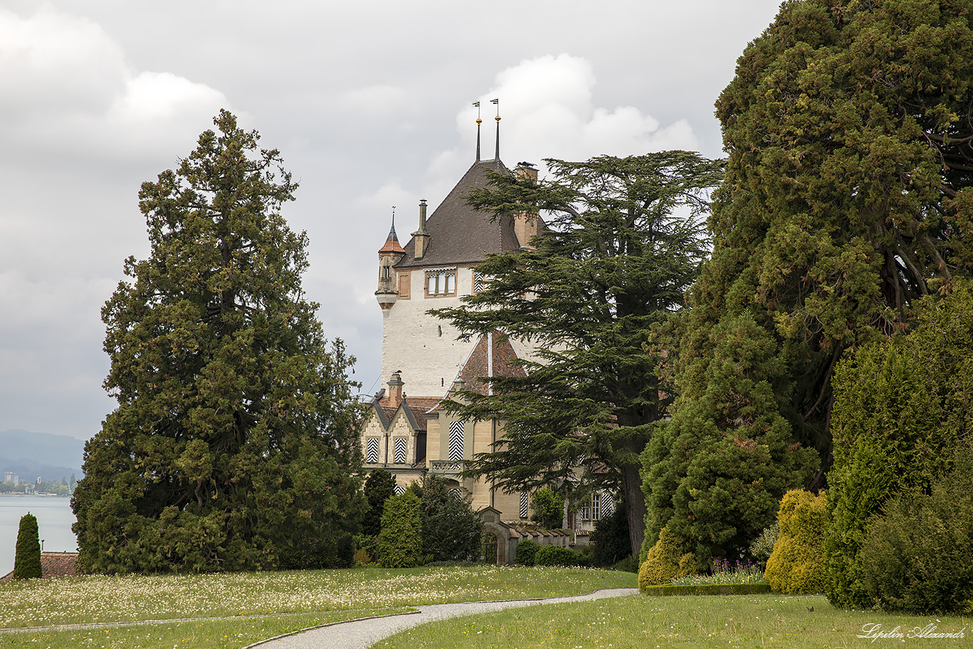 Замок Оберхофен (Schloss Oberhofen) 