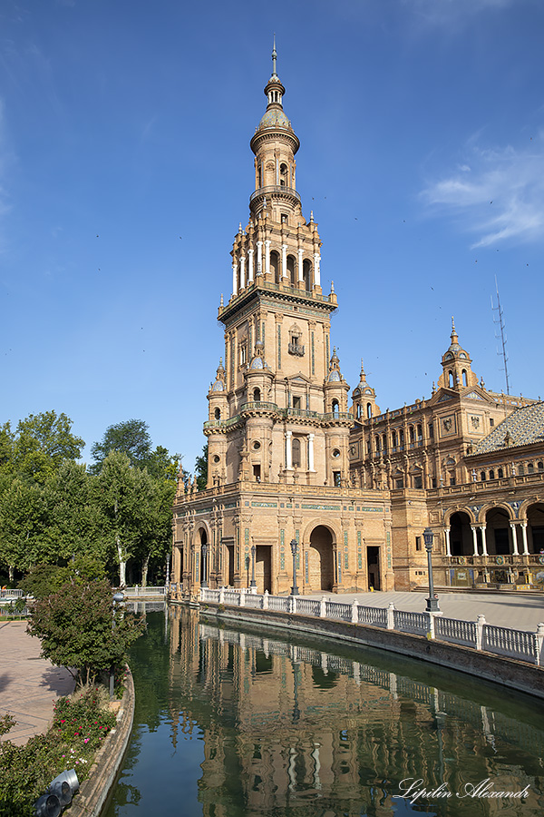 Площадь Испании (Plaza de España)