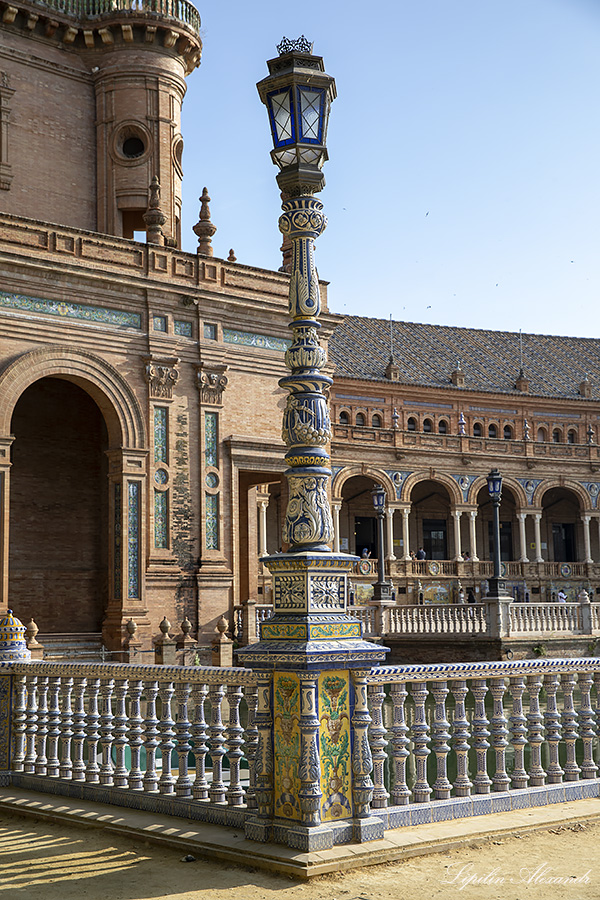 Площадь Испании (Plaza de España)