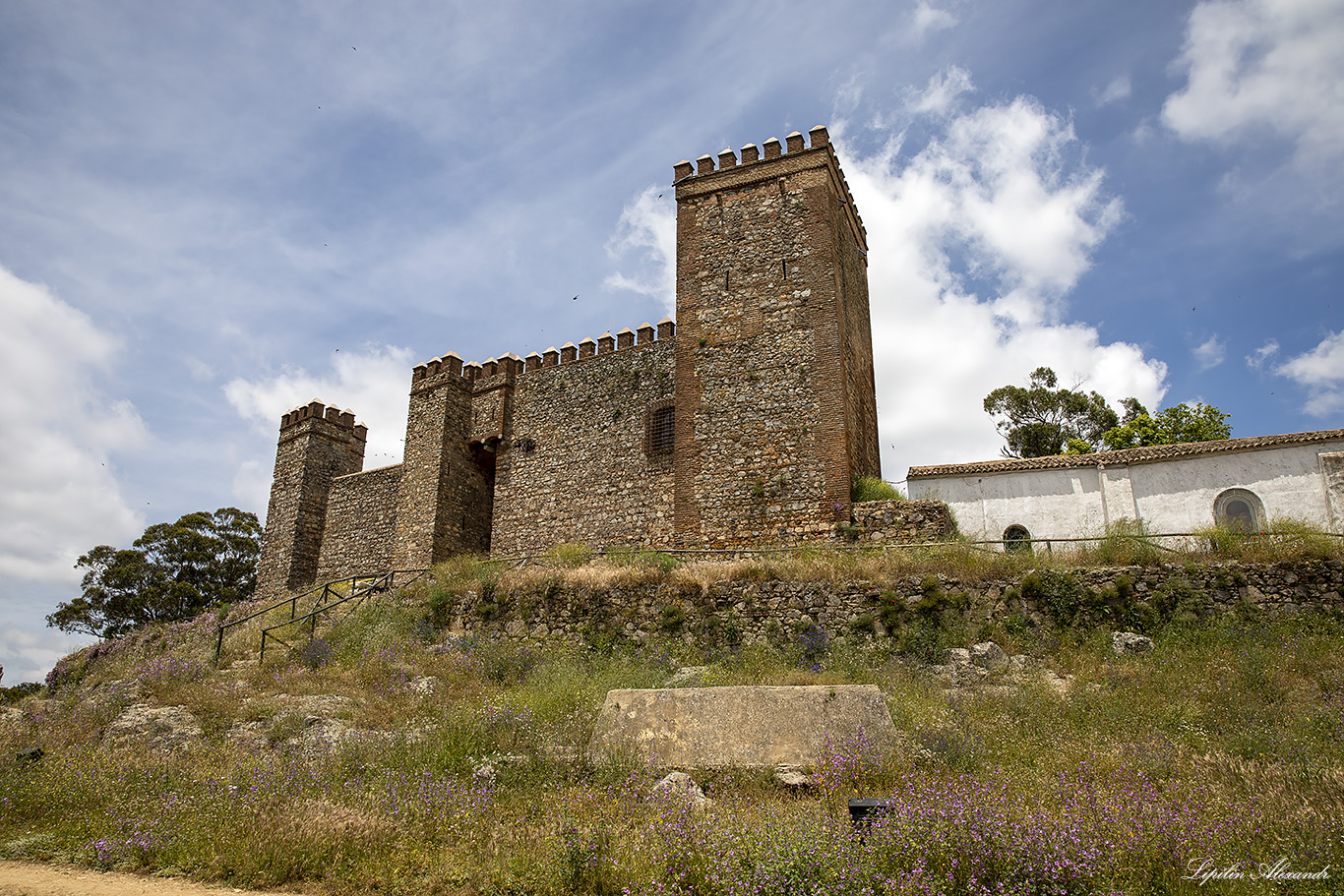 Замок Кортегана (Castillo de Cortegana) 