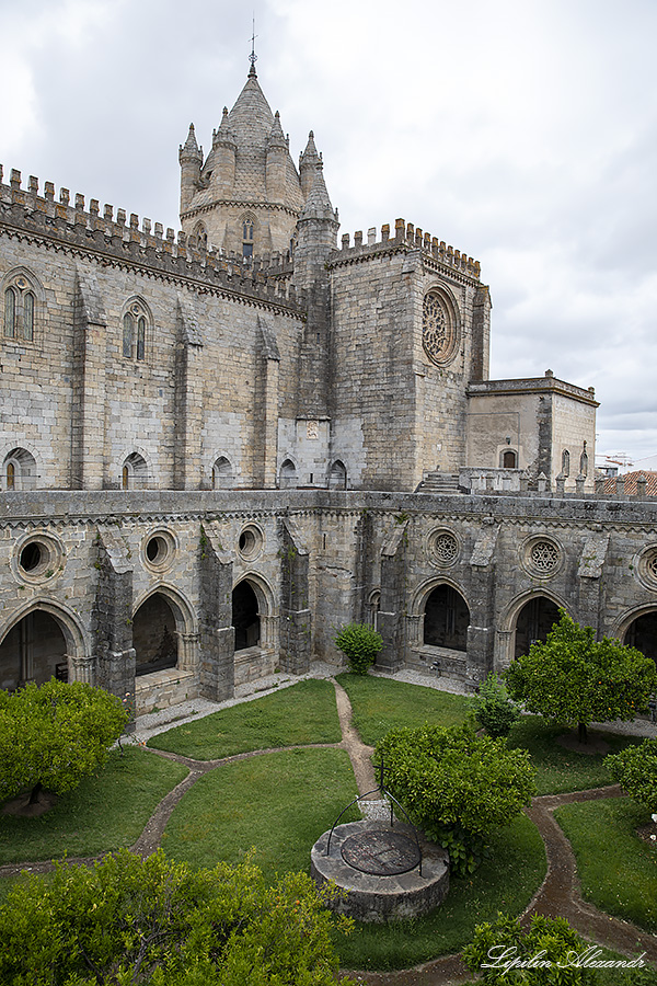 Эвора (Evora) - Португалия (Portugal)