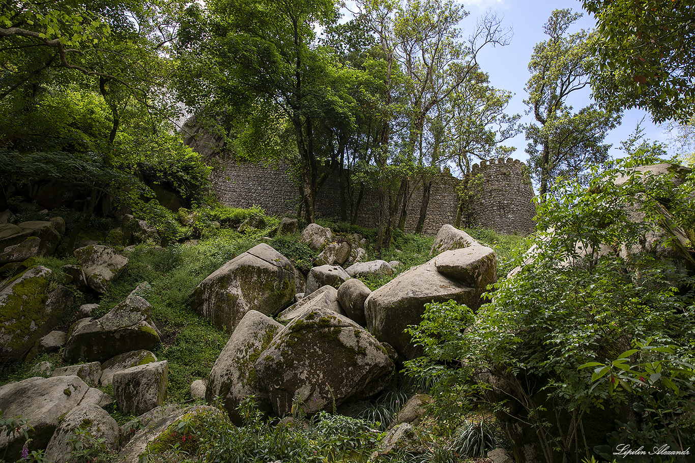 Замок Мавров (Castelo dos Mouros) - Португалия (Portugal)