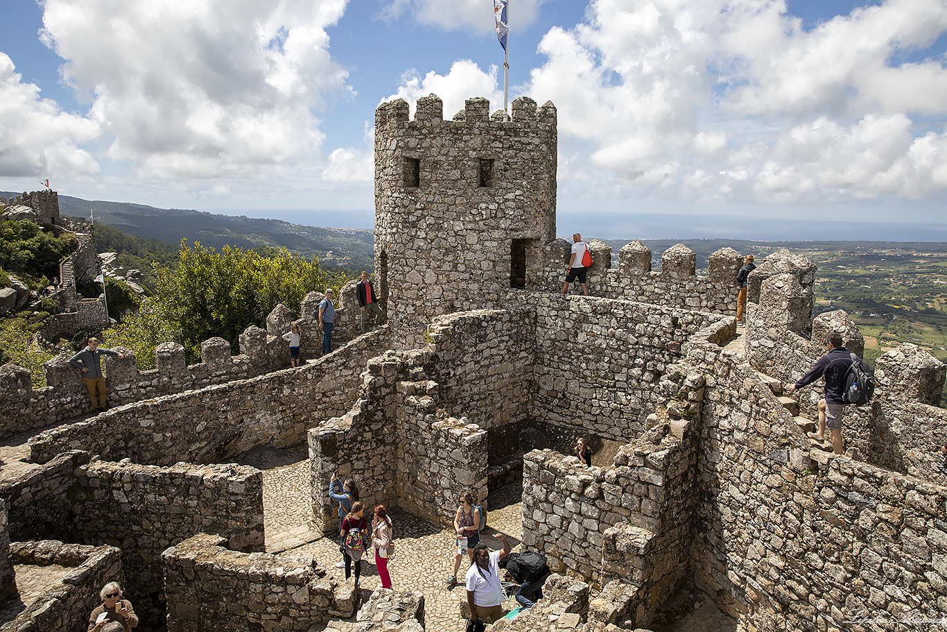 Замок Мавров (Castelo dos Mouros) - Португалия (Portugal)