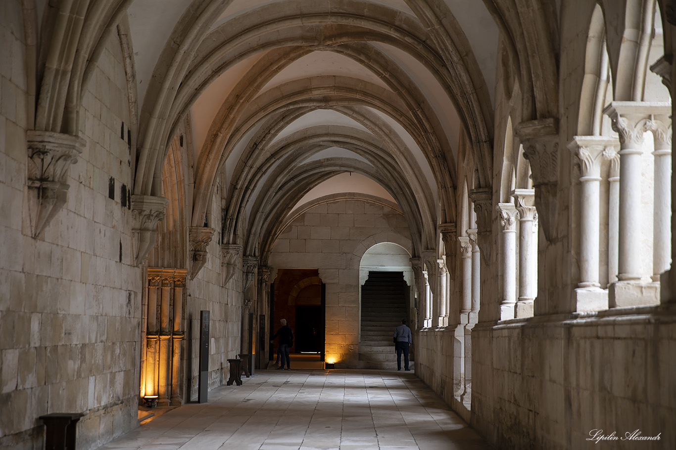 Монастырь Санта-Мария де Алкобаса  - Алкобаса (Alcobaça) - Португалия (Portugal) - (Mosteiro de Alcobaça) 