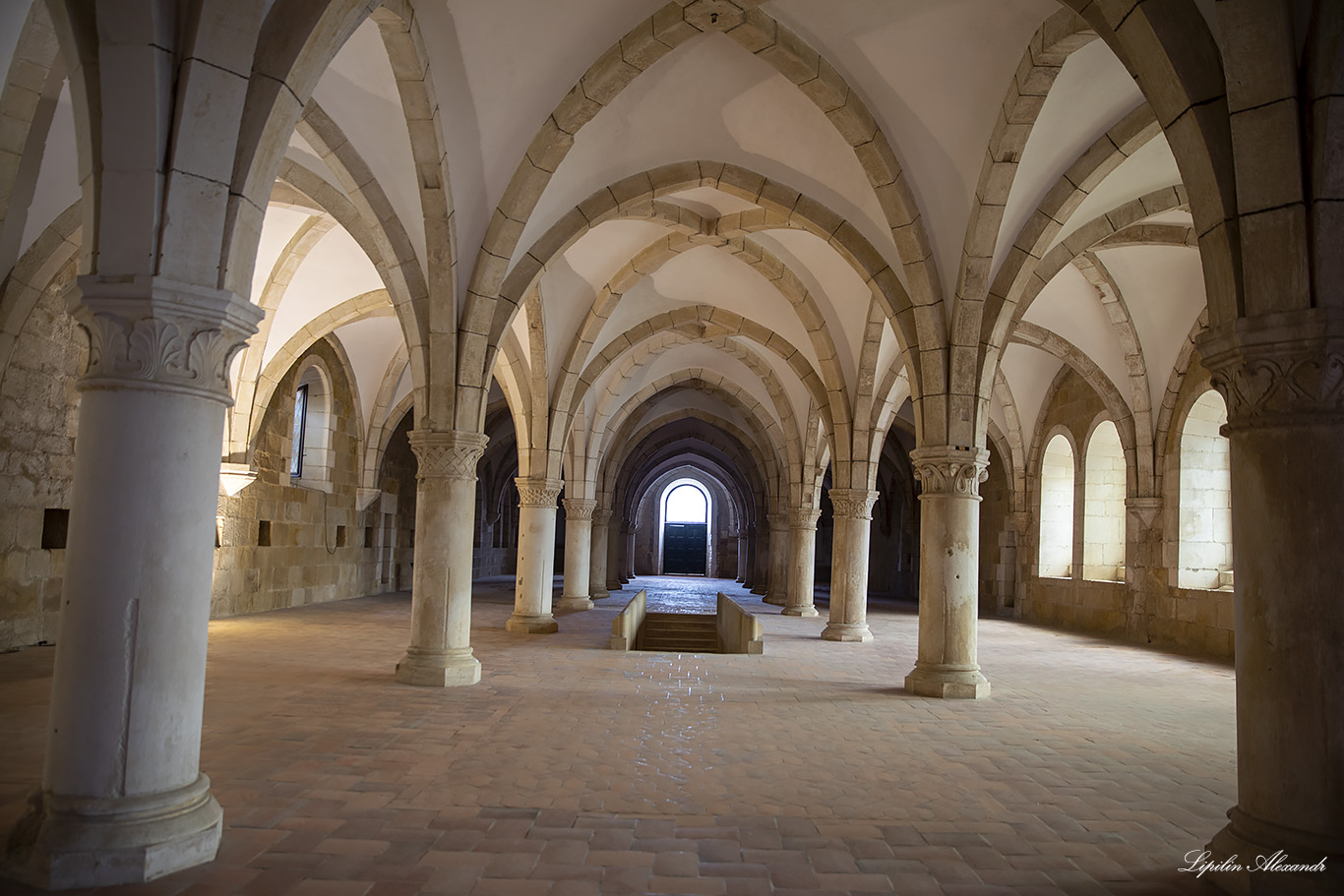 Монастырь Санта-Мария де Алкобаса  - Алкобаса (Alcobaça) - Португалия (Portugal) - (Mosteiro de Alcobaça) 