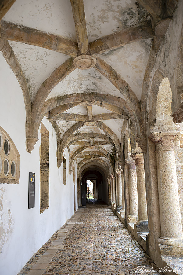 Крепость Томар (Tomar Castle)   и Обитель тамплиеров Конвенту-де-Кришту (Convento de Cristo) Томар (Tomar)