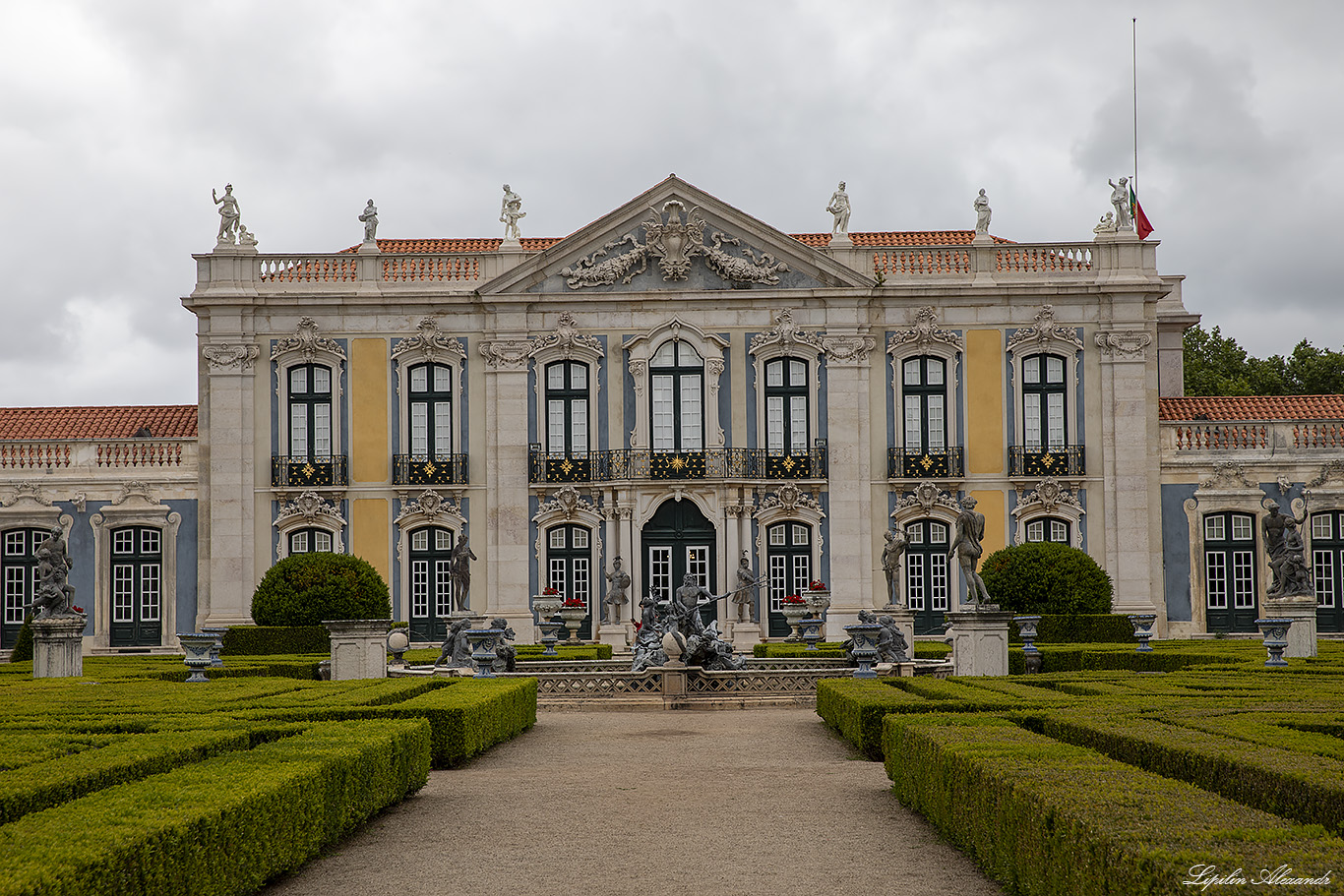 Национальный дворец и Сады Келуш (Palácio Nacional e Jardins de Queluz) Келуш (Queluz) - Португалия (Portugal)