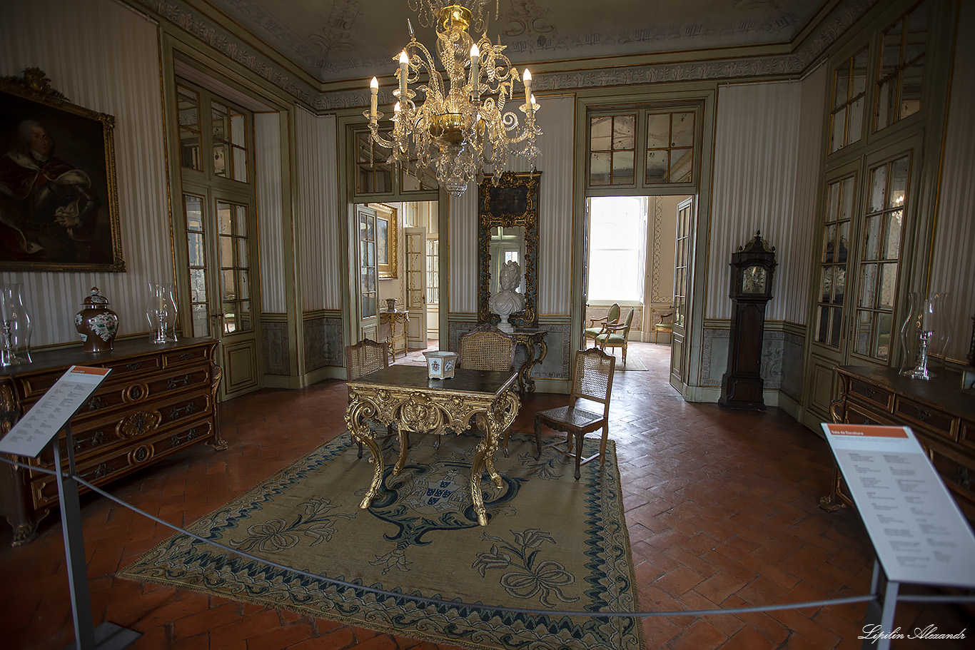 Национальный дворец и Сады Келуш (Palácio Nacional e Jardins de Queluz) Келуш (Queluz) - Португалия (Portugal)