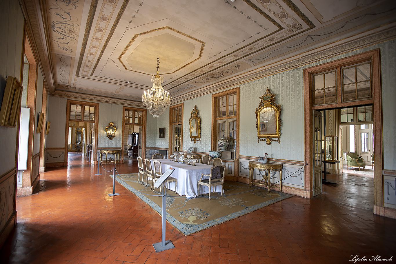 Национальный дворец и Сады Келуш (Palácio Nacional e Jardins de Queluz) Келуш (Queluz) - Португалия (Portugal)