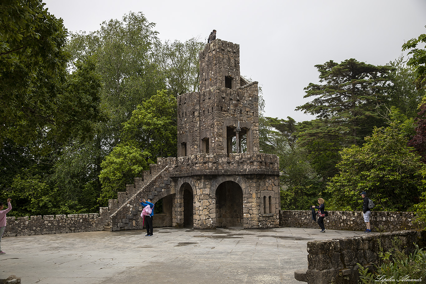 Кинта да Регалейра (Quinta da Regaleira) - Португалия (Portugal)