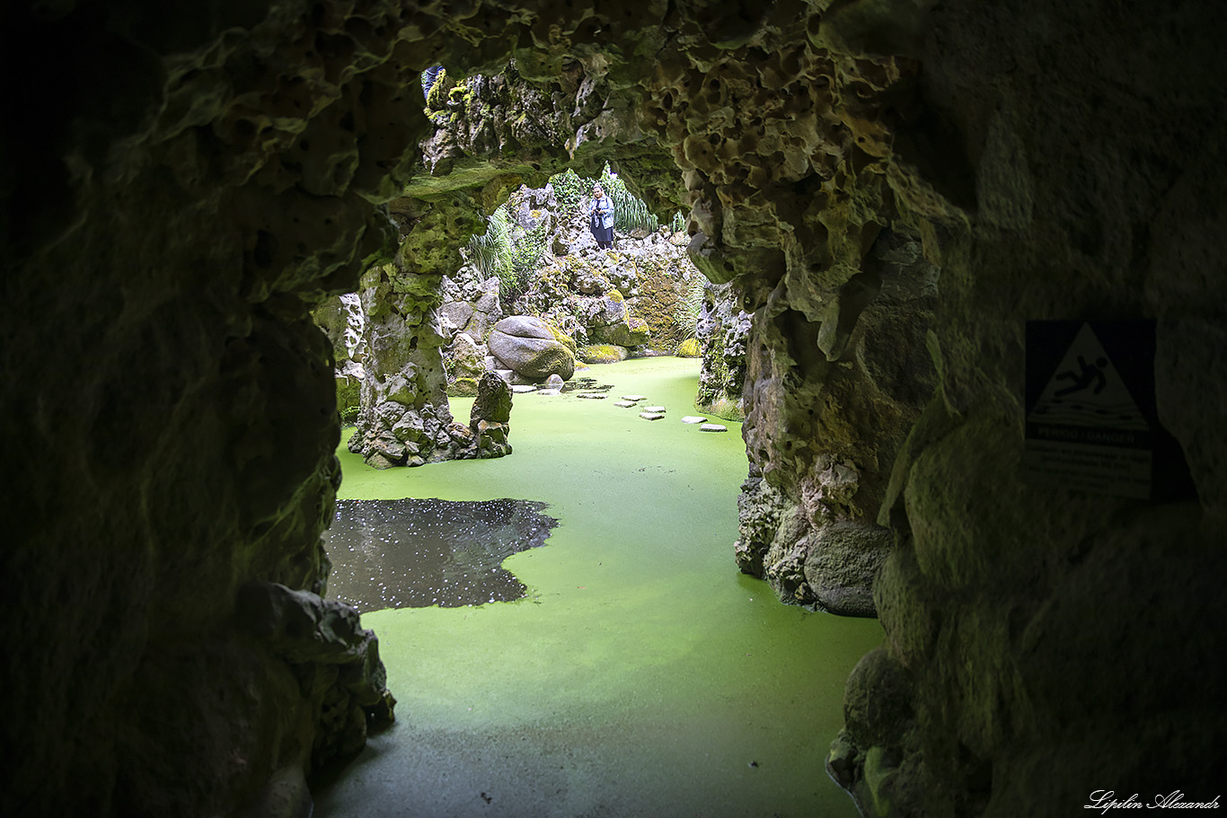 Кинта да Регалейра (Quinta da Regaleira) - Португалия (Portugal)